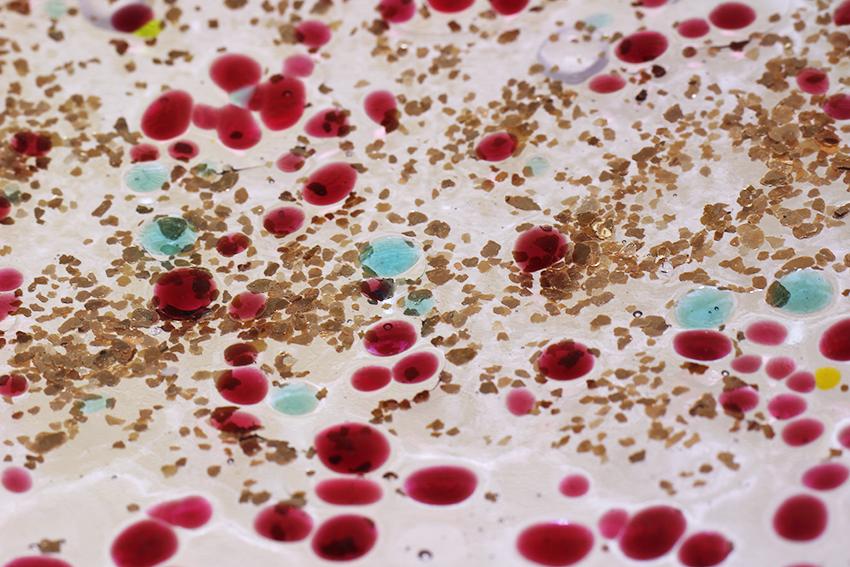 RUBIES AND GOLD SPLASH CENTRE PIECE
