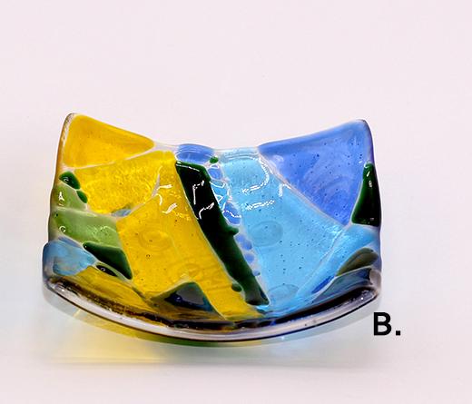 MULTI-COLOURED SEGMENTED DISH II