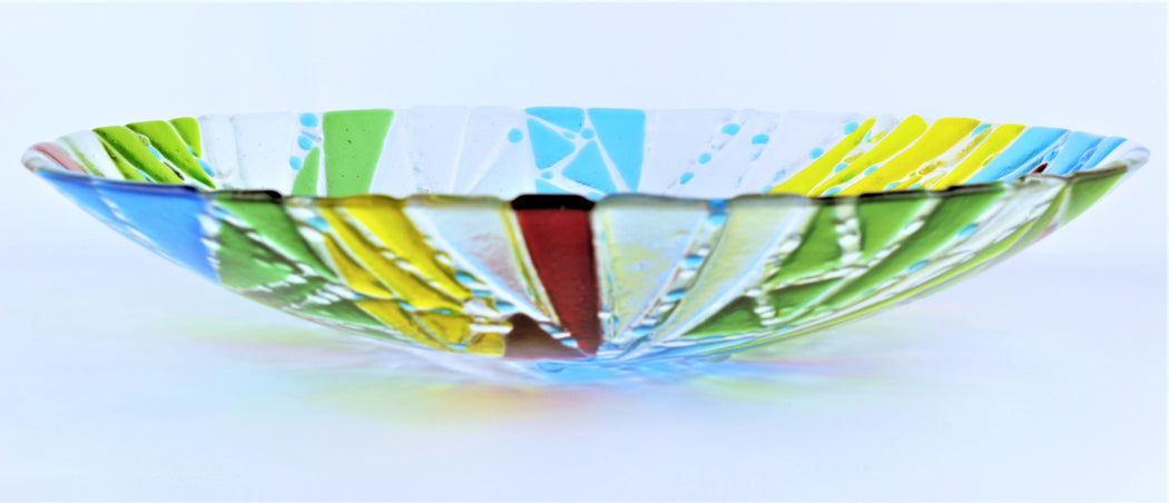 MULTI-COLOURED TRIANGULAR GRAPHIC BOL115
