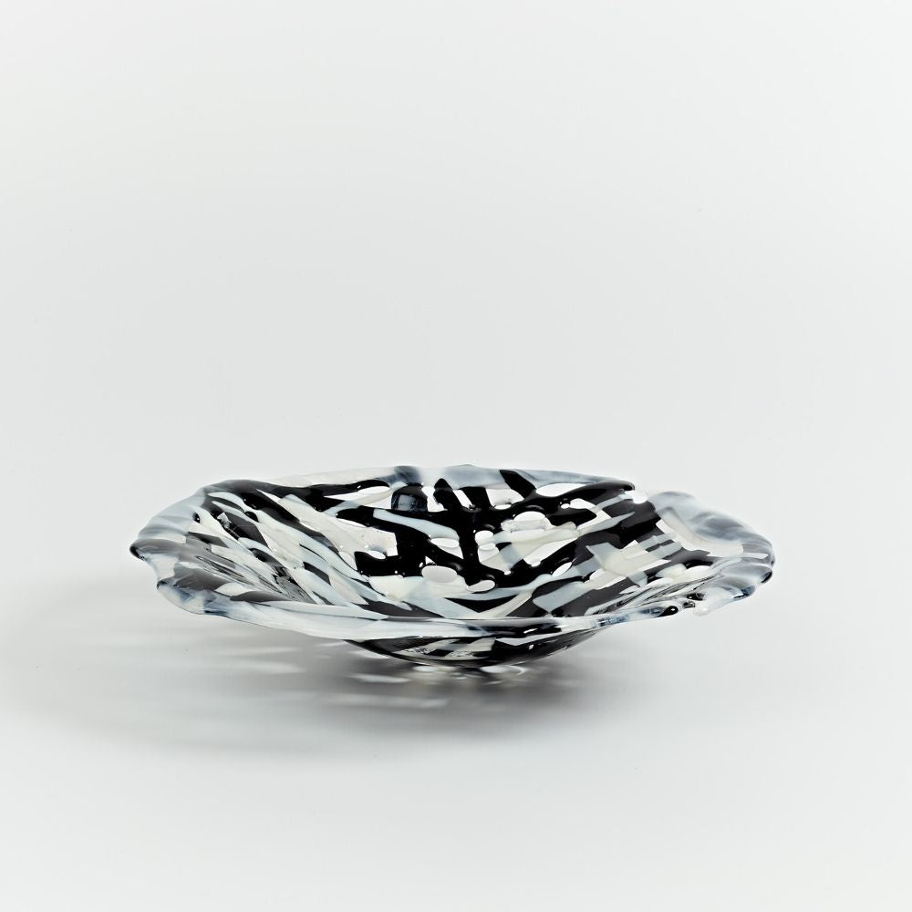 Monochrome ‘Crosshatch’ Round Flared Bowl